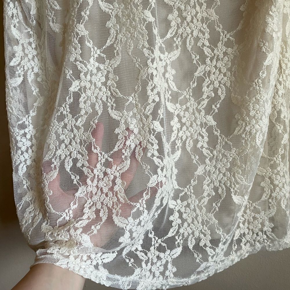 Show Me Your MuMu Lace Top - Picture 11 of 14